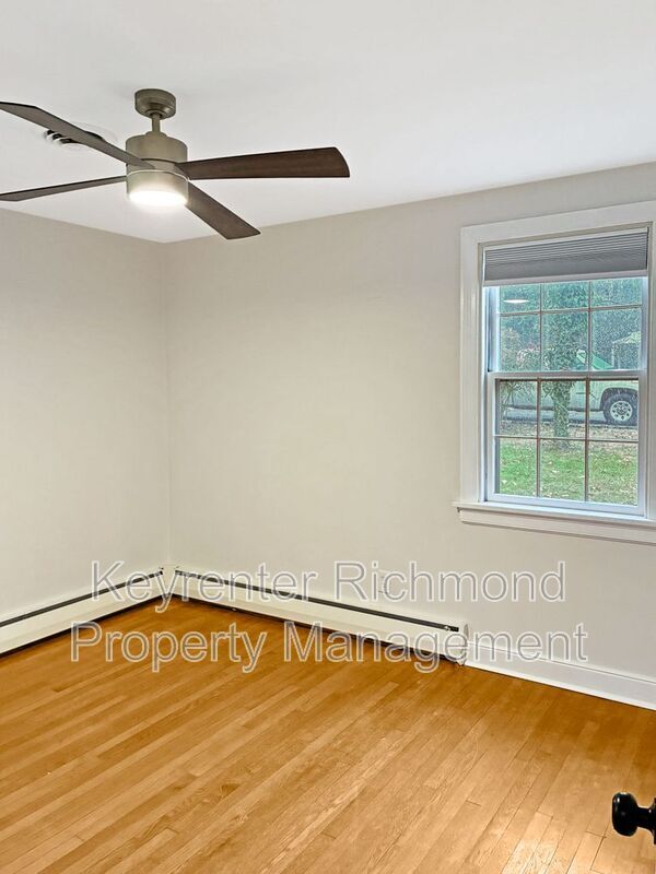 Building Photo - 4233 Pawnee Rd