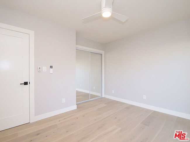 Building Photo - 11323 Utopia Ave