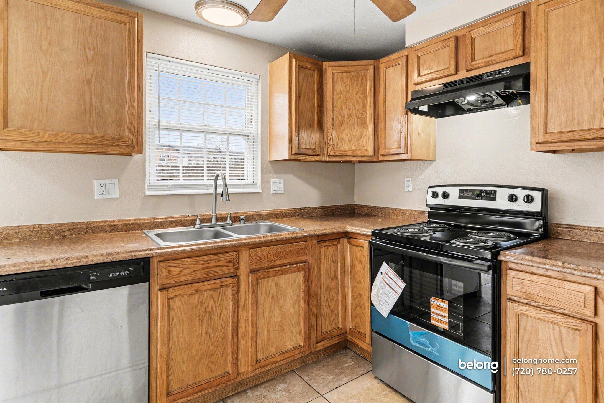 Building Photo - 16495 E 17th Pl