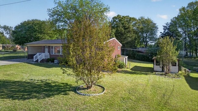 Building Photo - 402 Rand Blvd