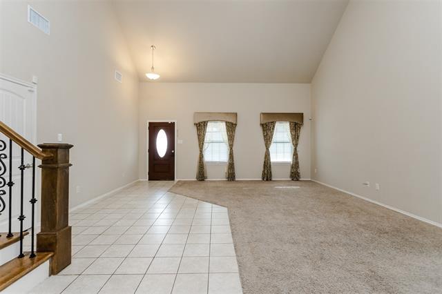 Building Photo - 1035 Sadie St