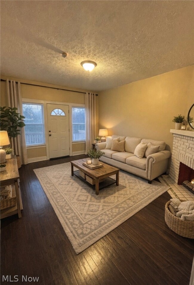 Building Photo - 3399 E 140th St