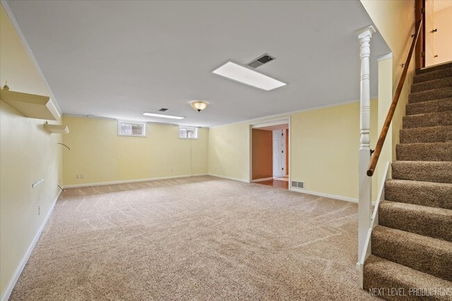 Building Photo - 30 Crofton Ct