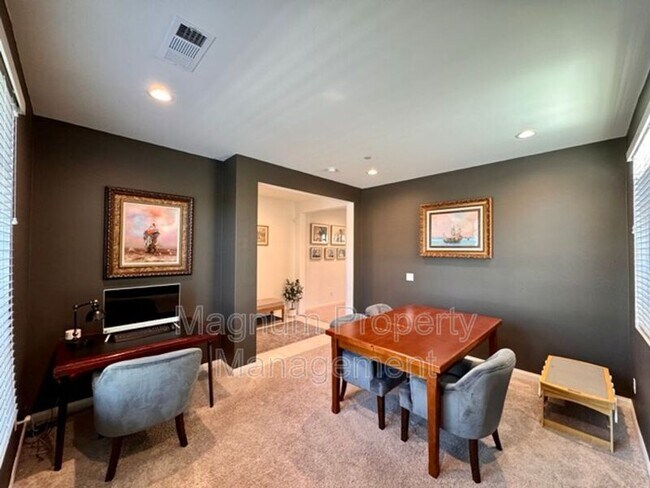 Building Photo - 34110 Big Sur Dr