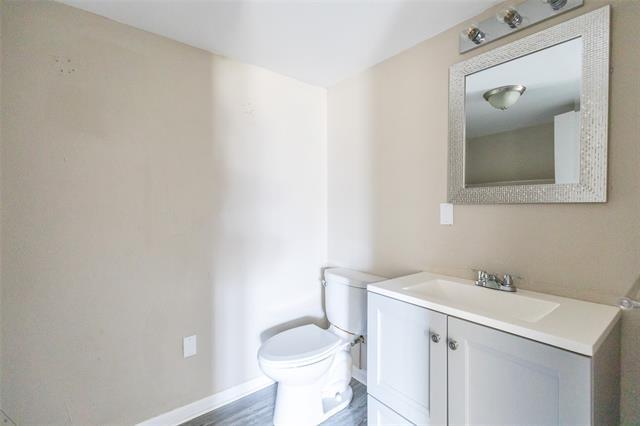 Building Photo - 701 S Marsh St