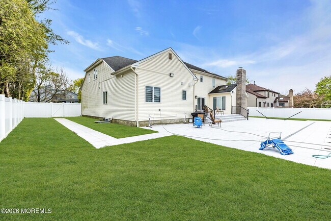 Building Photo - 24 Valley Forge Rd