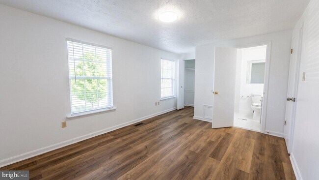Building Photo - 1463 Mobley Ct