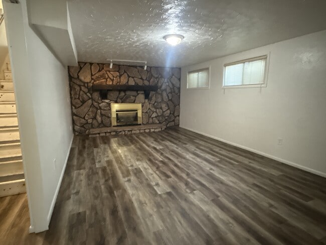 Building Photo - 3085 W 5685 S