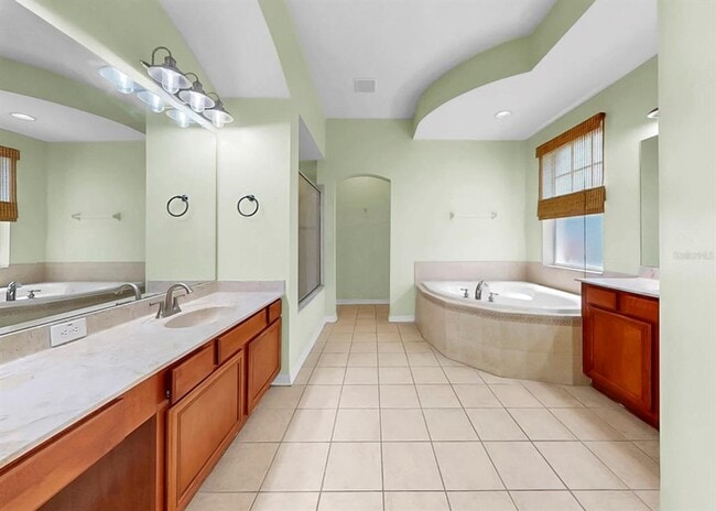 Building Photo - 5704 Sea Trout Pl