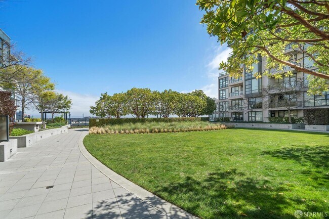 Building Photo - 330 Mission Bay Blvd North