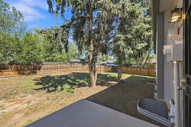 Building Photo - $2,040.95- 4 Bed, 2 Bath Home in CO Springs with Big Fenced-in Yard!