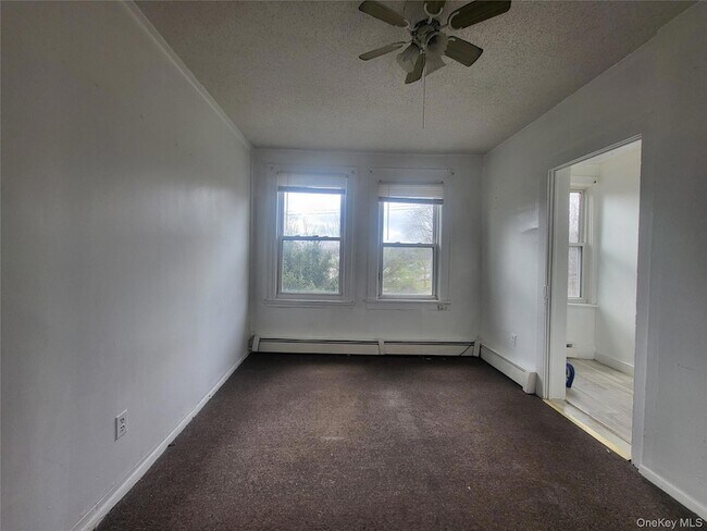 Building Photo - 123 Old Turnpike Rd