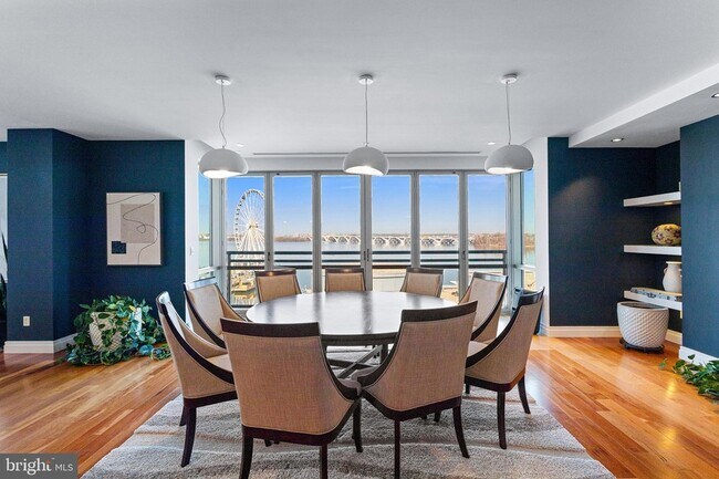 Building Photo - 147 Waterfront St