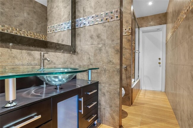 Building Photo - 17320 SW 89th Ave