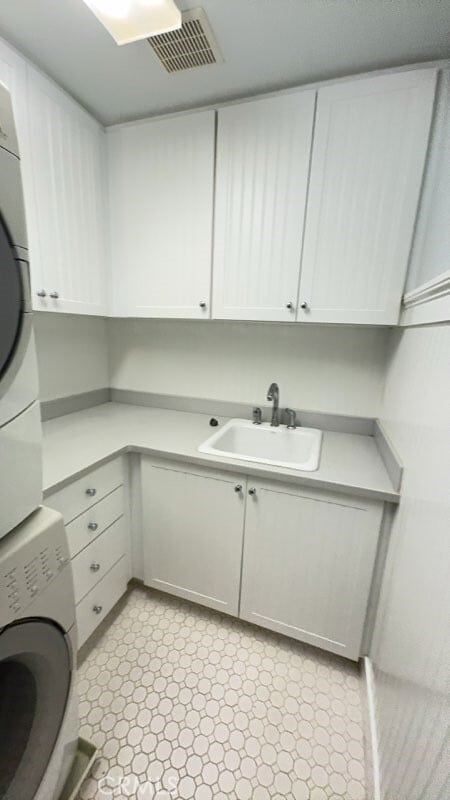 Building Photo - 3057 Hawthorne Rd