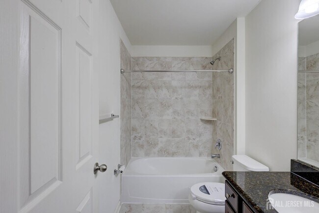 Building Photo - 101 Pearce Ln