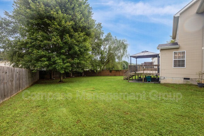 Building Photo - 1136 Paxton Dr