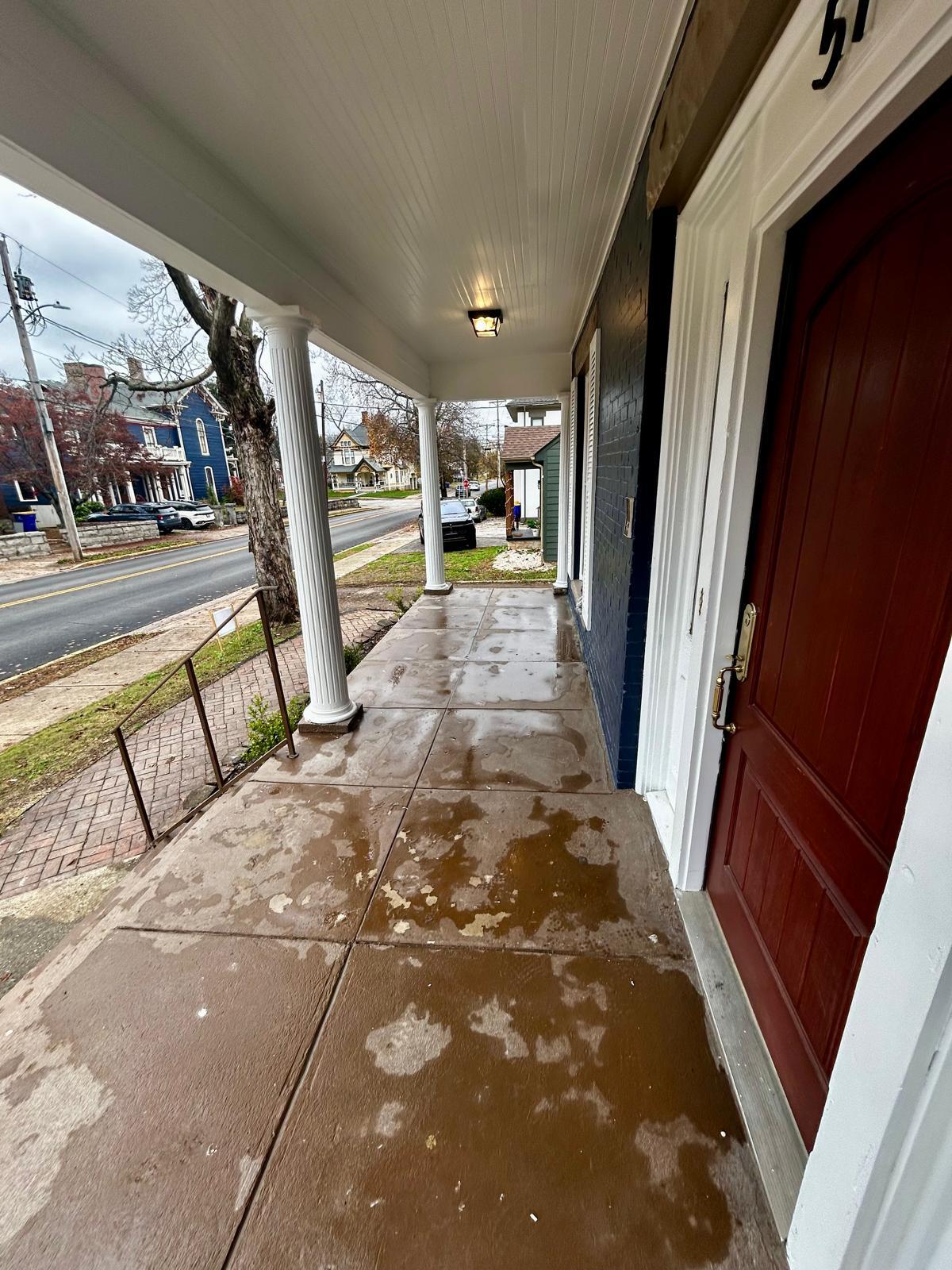 Building Photo - 518 E 13th Ave