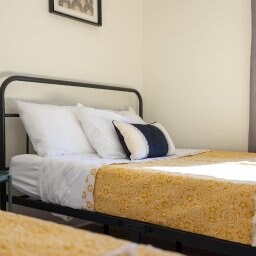 Building Photo - 204 Washington Park Blvd