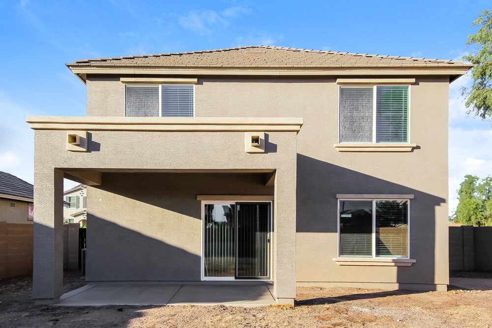 Building Photo - 18405 W Sunnyslope Ln