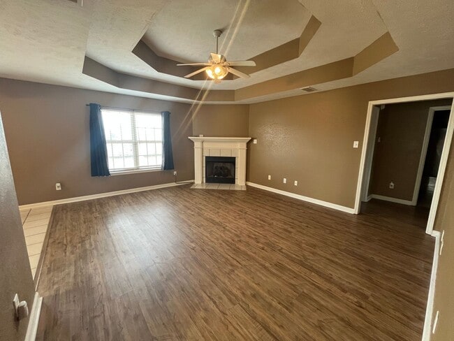 Building Photo - Cabot Rental!