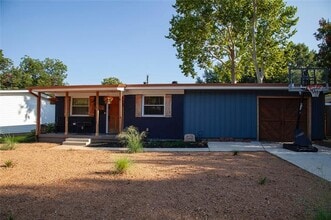 Building Photo - 1215 Danville Dr