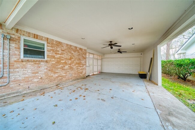 Building Photo - 3114 Cypress Point Dr