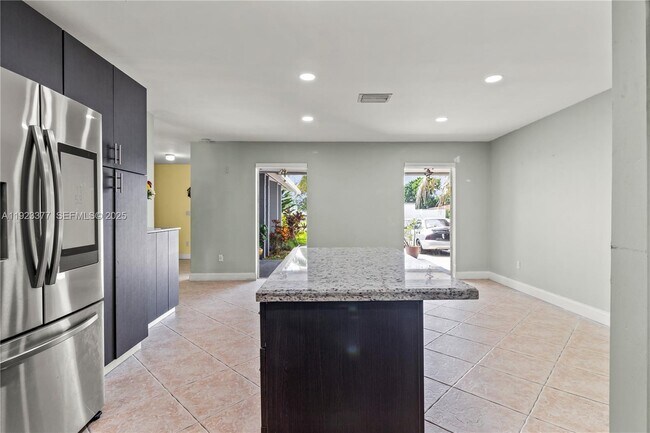 Building Photo - 10615 SW 200th St