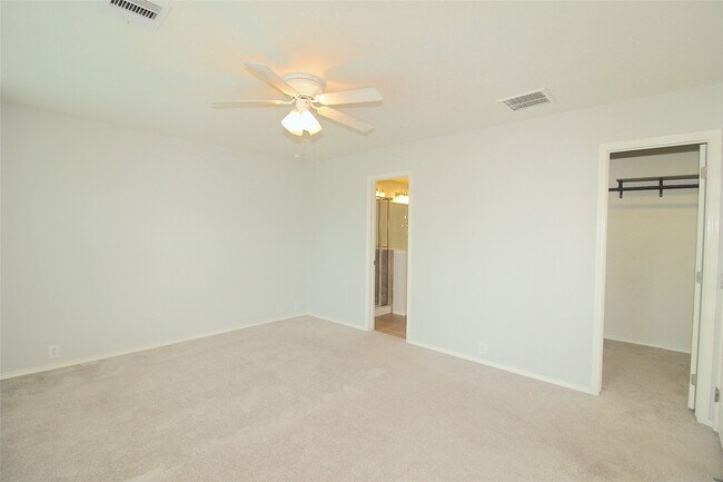 Building Photo - 7202 Toad Hollow