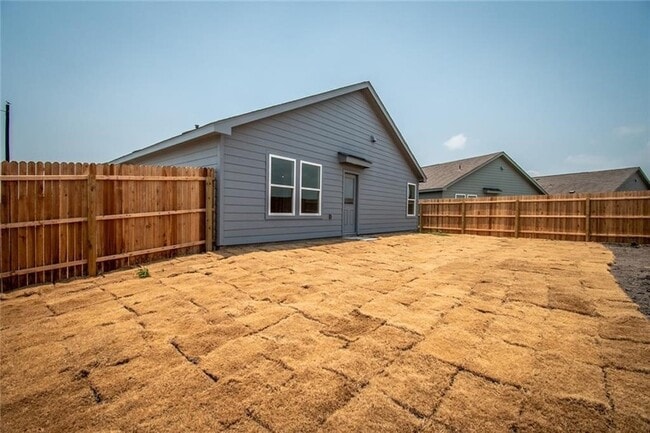 Building Photo - 2302 Medusa Dr