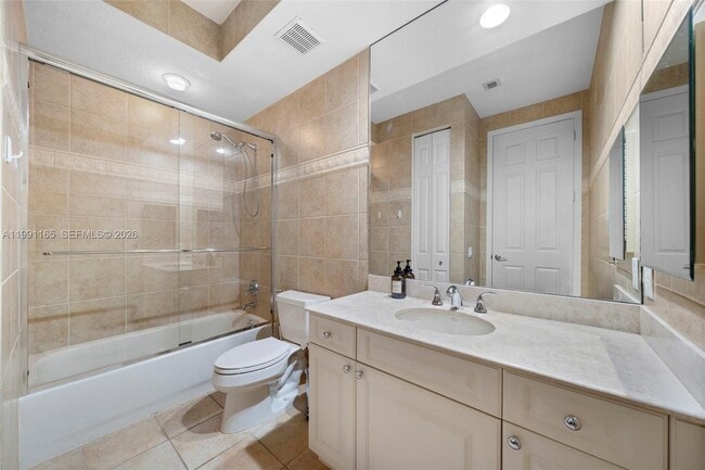 Building Photo - 896 Spinnaker Dr