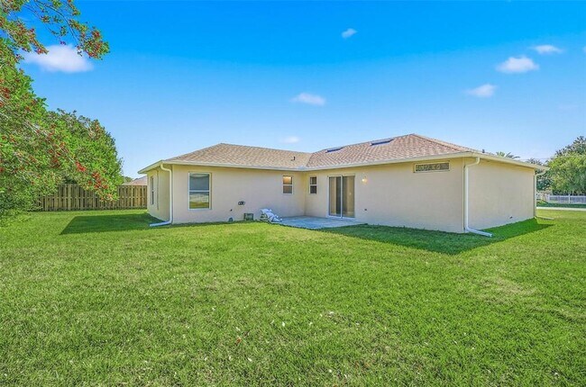 Building Photo - 106 La Mancha Dr