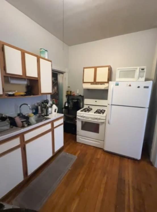 Building Photo - 26 Symphony Rd