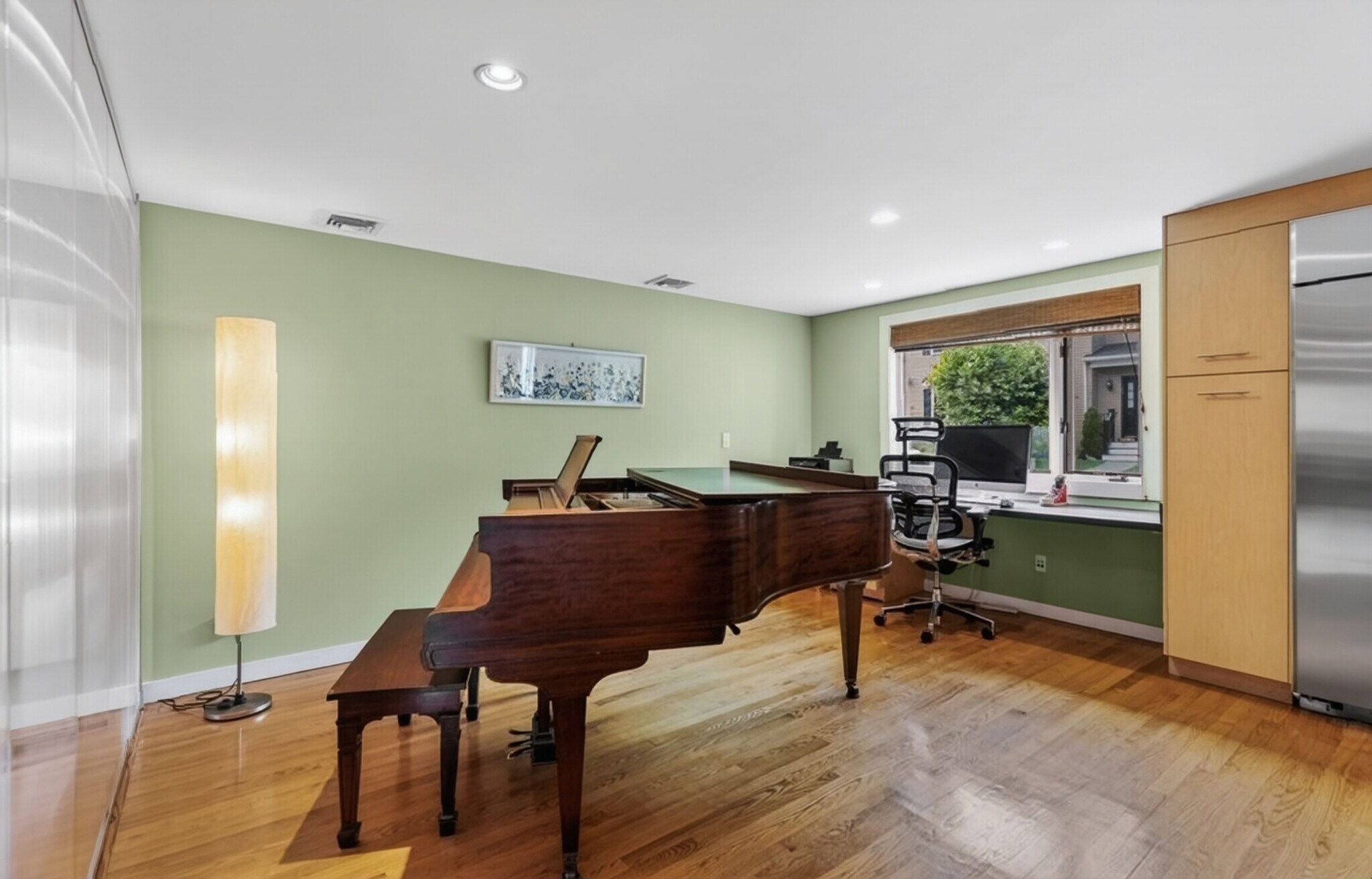 Building Photo - 15 Suban Pl