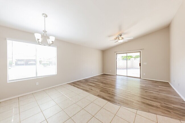 Building Photo - 11335 W Crestbrook Dr