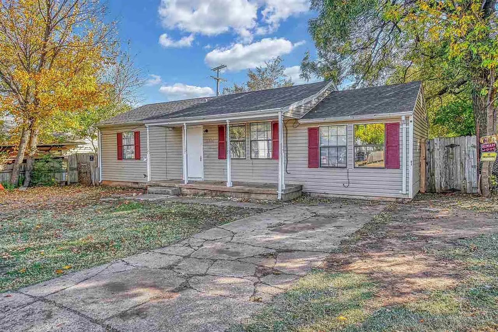 Building Photo - 2112 NW Bessie Ave