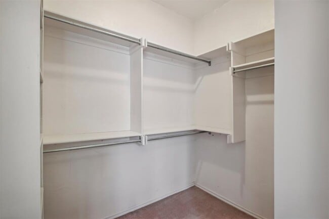 Building Photo - 613 Vickery Ave