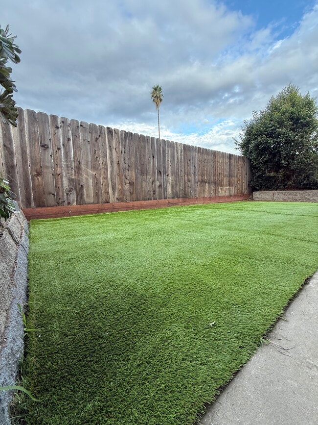 Building Photo - 34770 Perry Rd