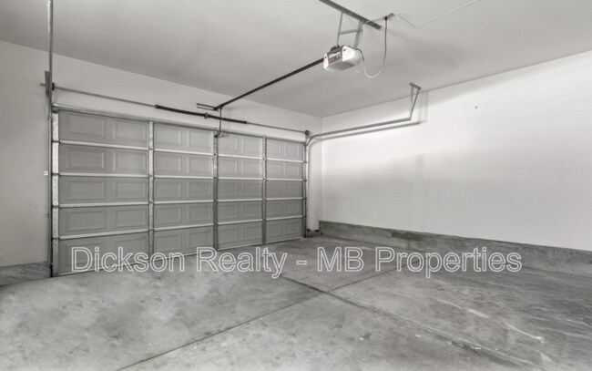 Building Photo - 4325 Tuscany Cir