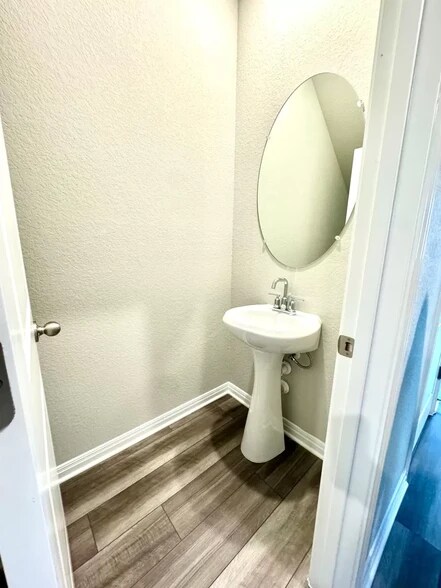 Building Photo - 3708 Sweet Watermelon Ln