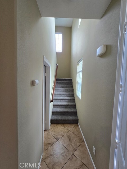 Building Photo - 15247 Cambridge St