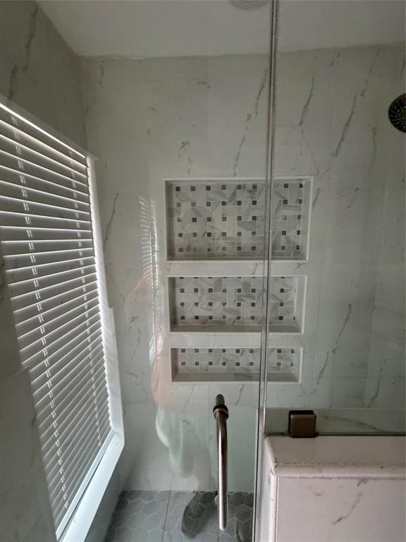 Building Photo - 3723 Westmeadow Dr