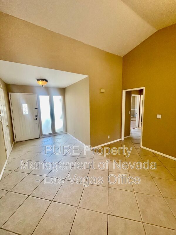 Building Photo - 6649 Wayburn Way