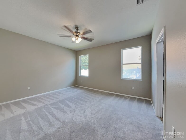 Building Photo - 4044 Festival Pointe Blvd