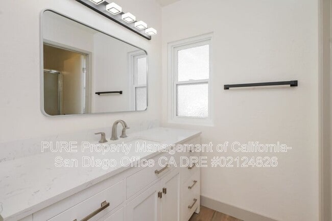 Building Photo - 8330 Santa Arminta Ave