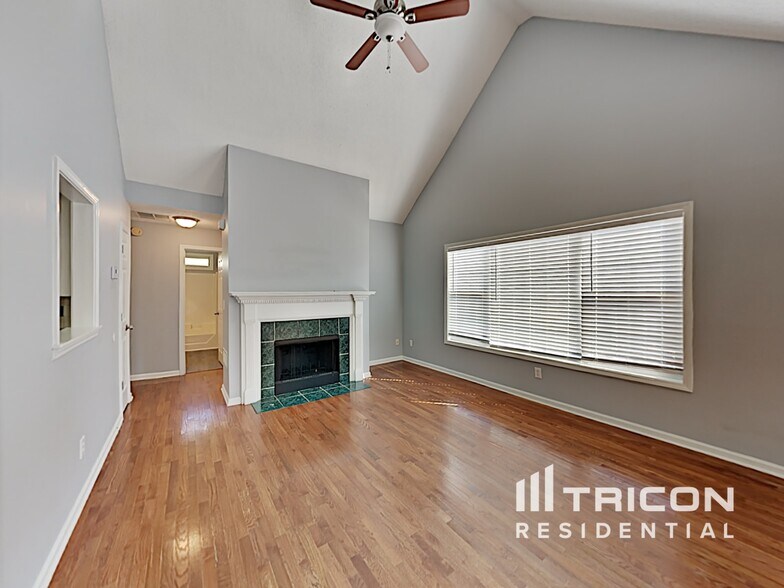 Building Photo - 4921 Baker Plantation Way