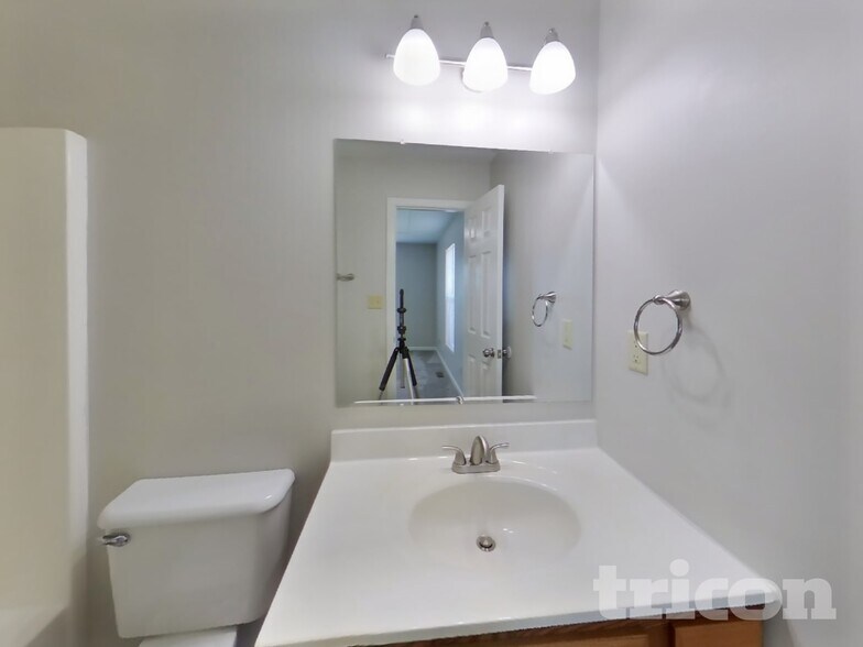 Building Photo - 1475 Wilmington Blvd