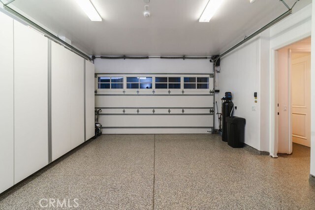 Building Photo - 700 Acacia Ave