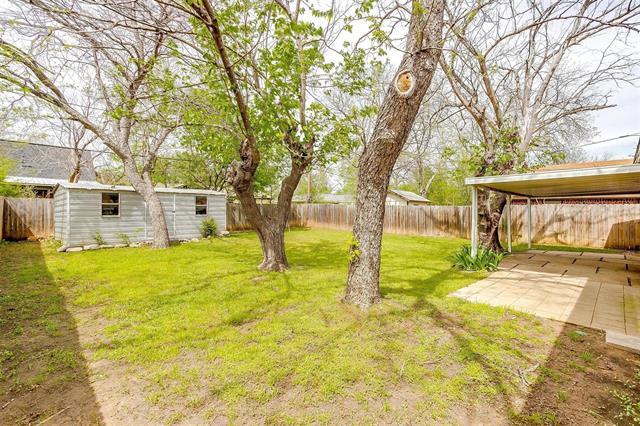 Building Photo - 237 NE Murphy Rd