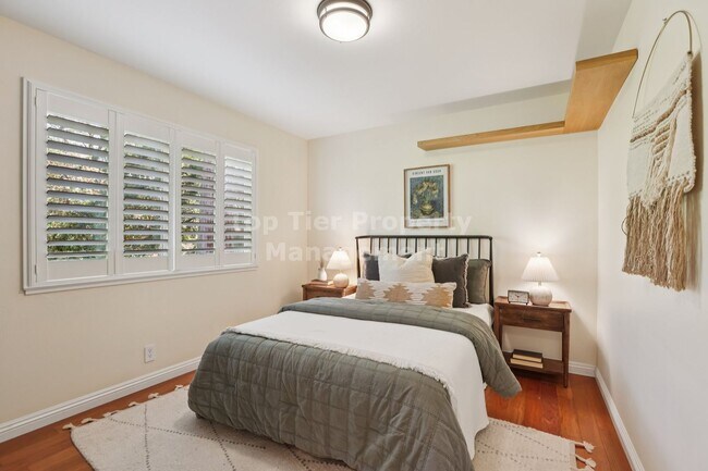 Building Photo - 44 Lariat Ct